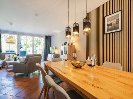 Komfortabler Essbereich für 6 Personen