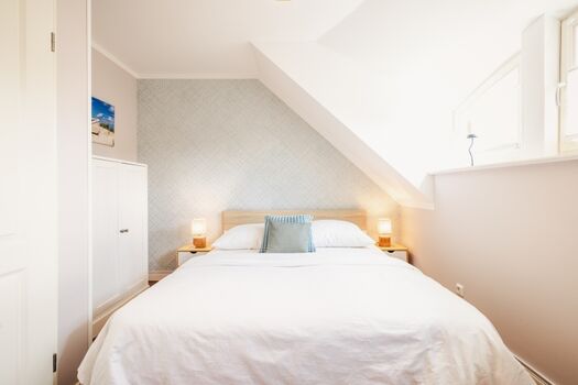 Schlafzimmer 2 mit Doppelbett 160x200