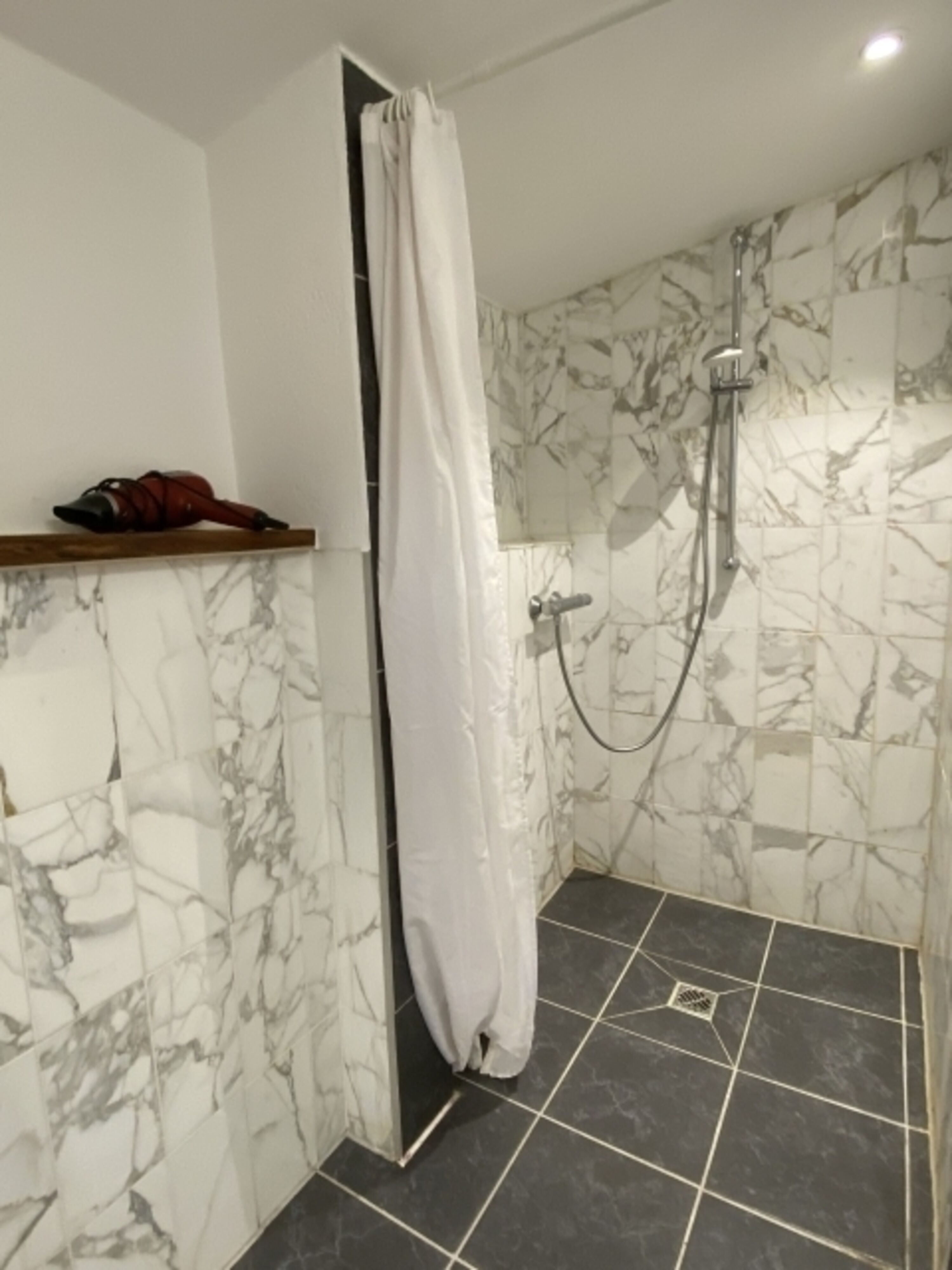 Dusche ebenerdig
