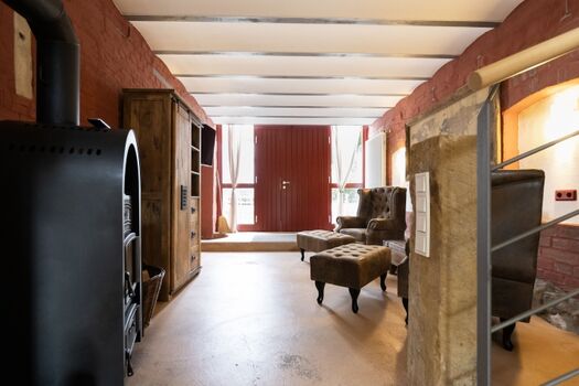 Eingangsbereich mit gemütlicher Lounge