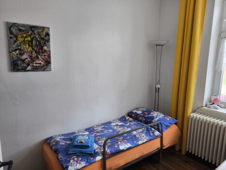 Schlafzimmer mit Schlafcouch