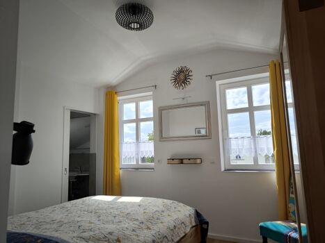 Schlafzimmer 1 - das Ostseezimmer mit Meerblick 