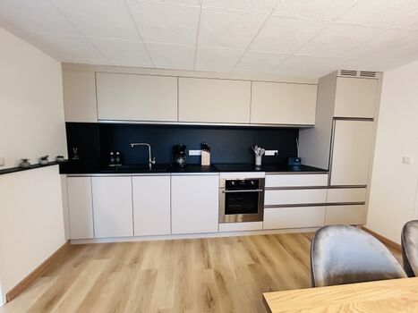 Küche mit Essbereich