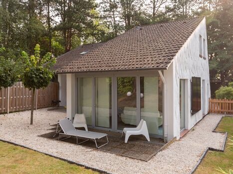 Terrasse zwei mit Loungemobiliar