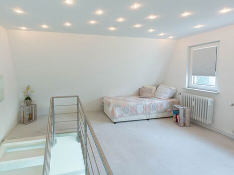 Empore zwei - auch mit Einzelbett