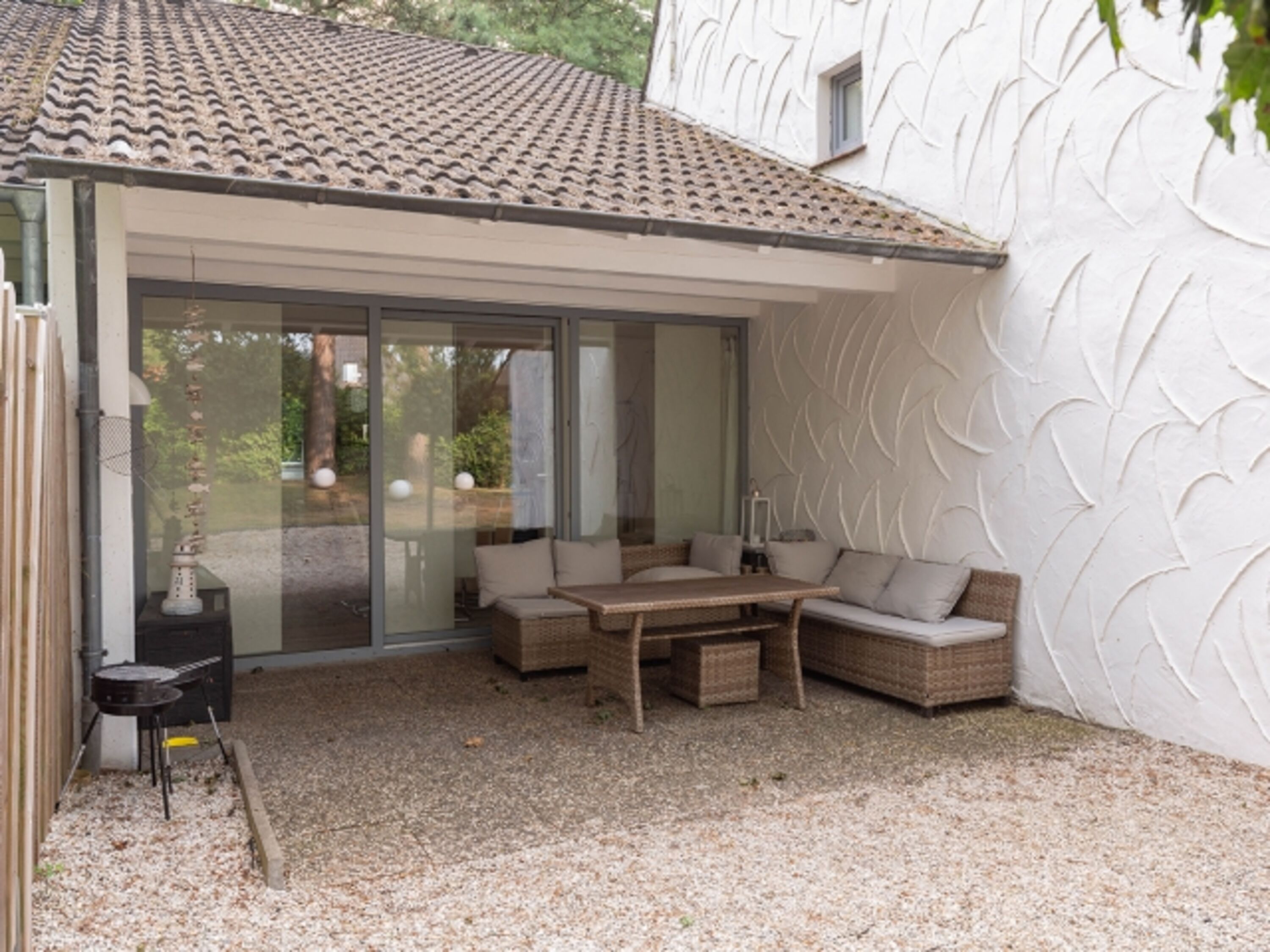 Erste Terrasse windgeschützt