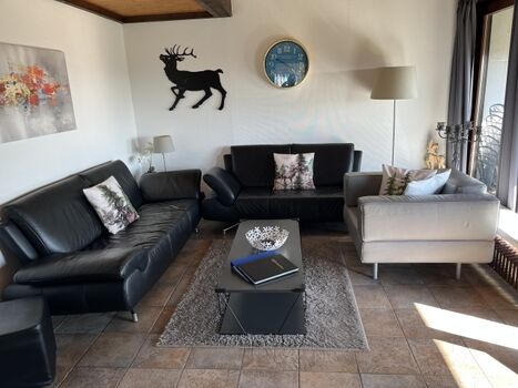 Gemütliches Wohnzimmer mit Wohlfühlfaktor 