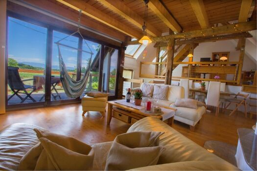 mit grandioser Aussicht und Eßbereich