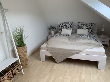 Schlafzimmer im OG