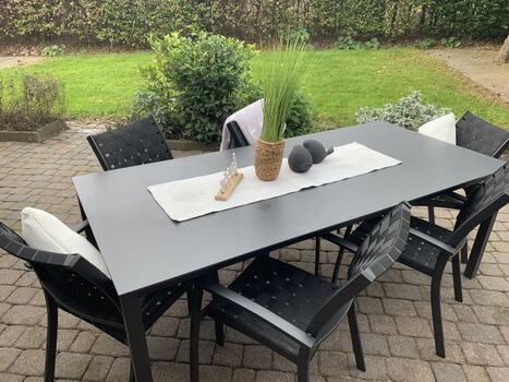 Essbereich im Garten