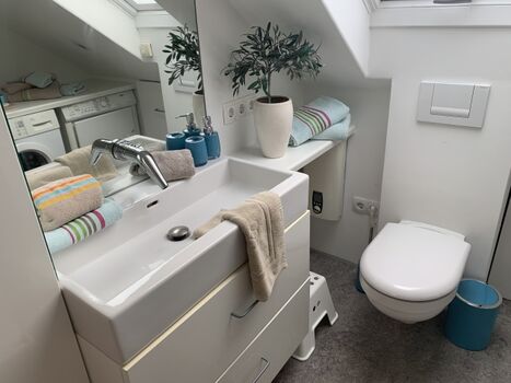 Duschbad im 1. Stock