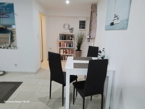 Esstisch im Küchenbereich 