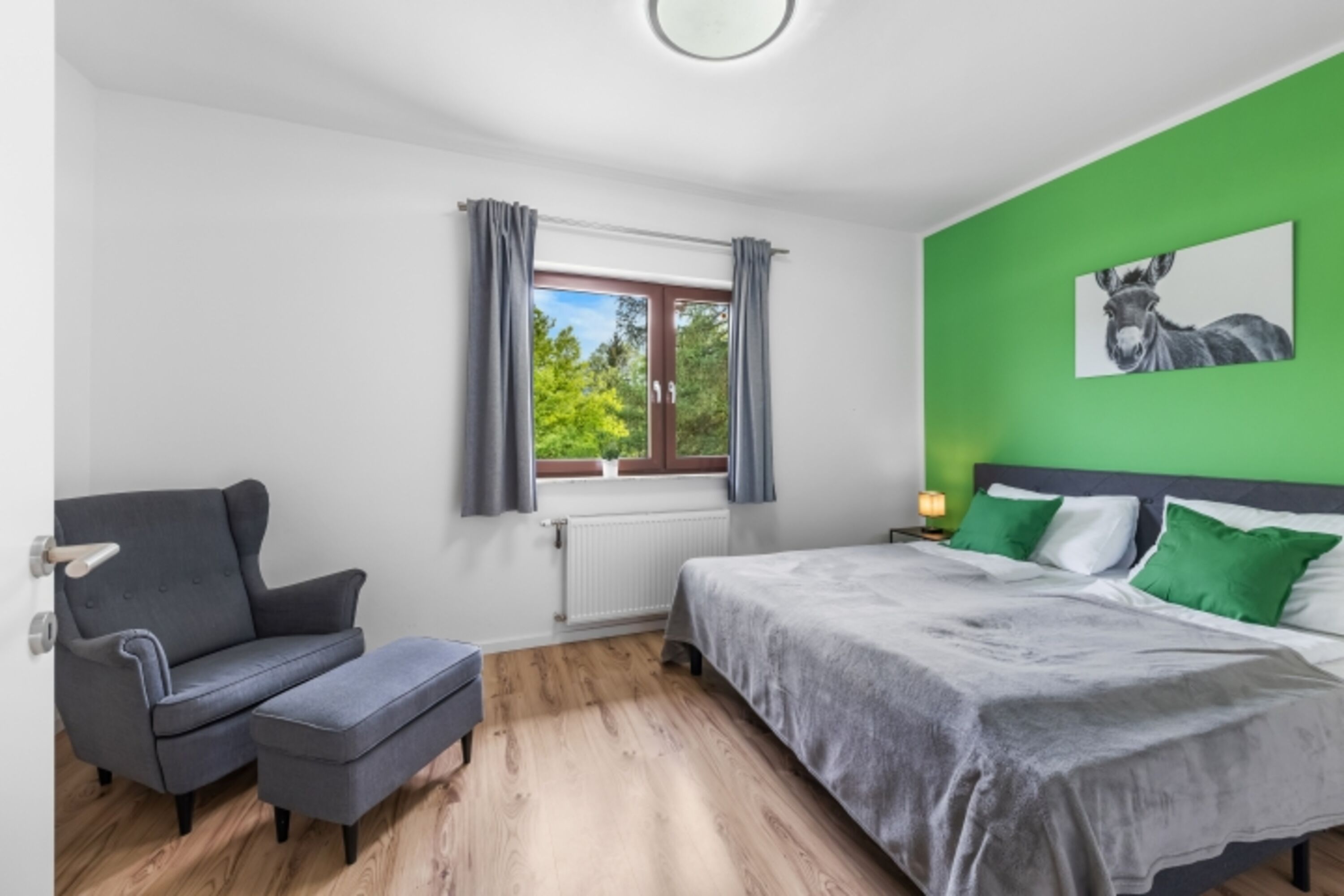 Schlafzimmer 1.1