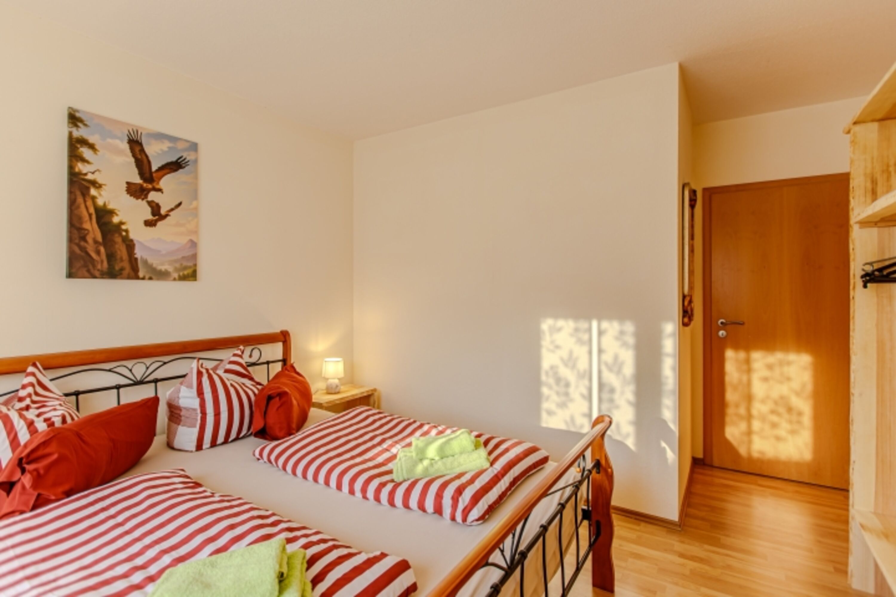 Schlafzimmer 1