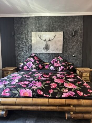 Schlafzimmer Kingsizebett