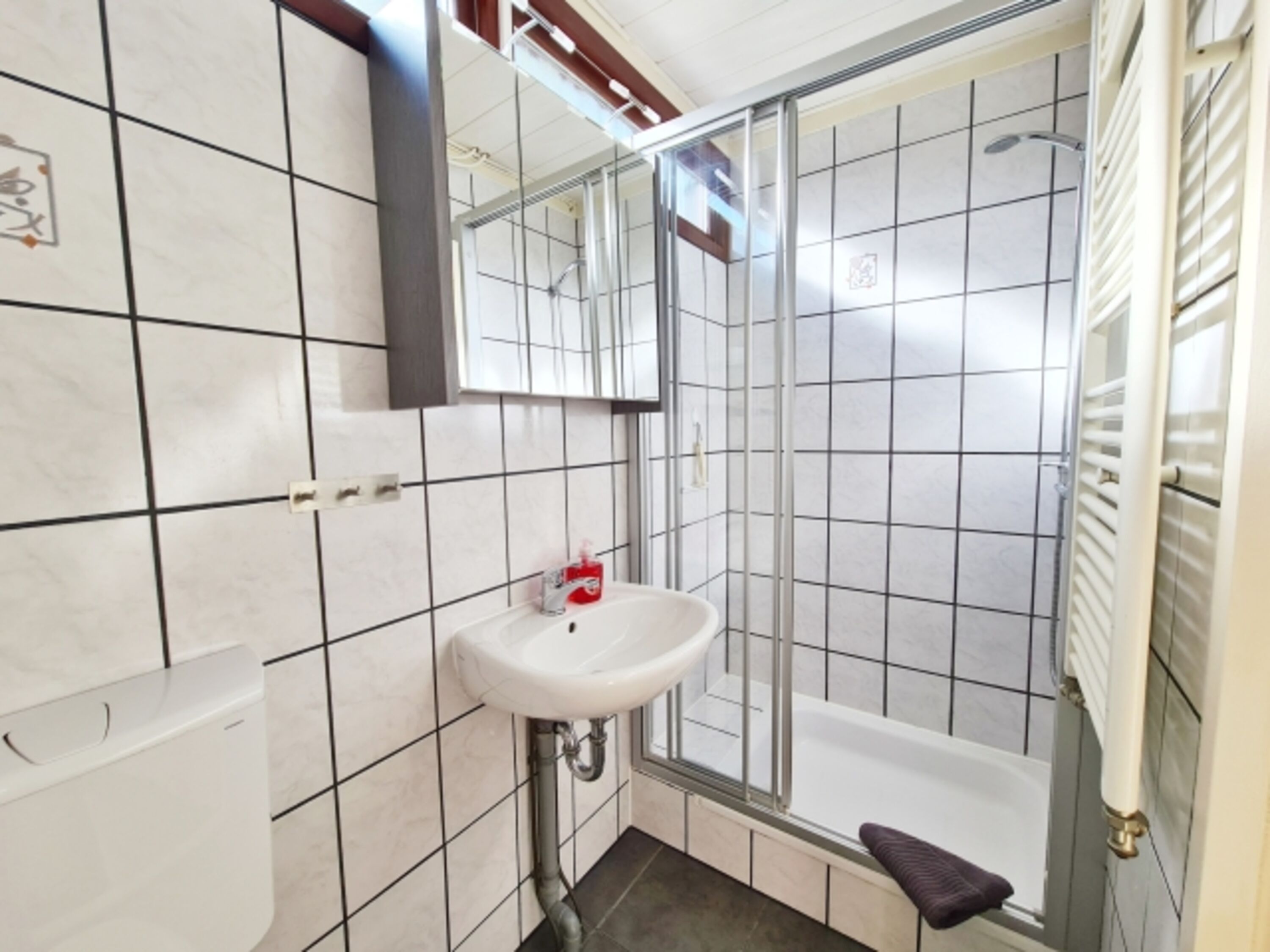 Bad mit Dusche