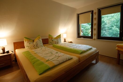 Schlafzimmer mit Doppelbett 200*200