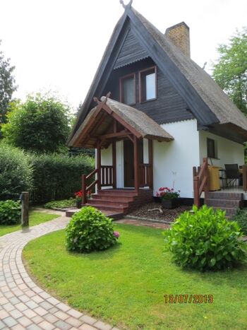 Eingang zum Haus und Aufgang zur Terasse