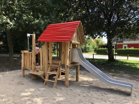 Spielplatz in der Nachbarschaft ca. 350 m entfernt