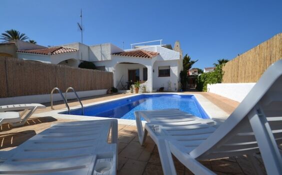 Las Dunas, eines  on 52 privaten Ferienhäusern in Riumar