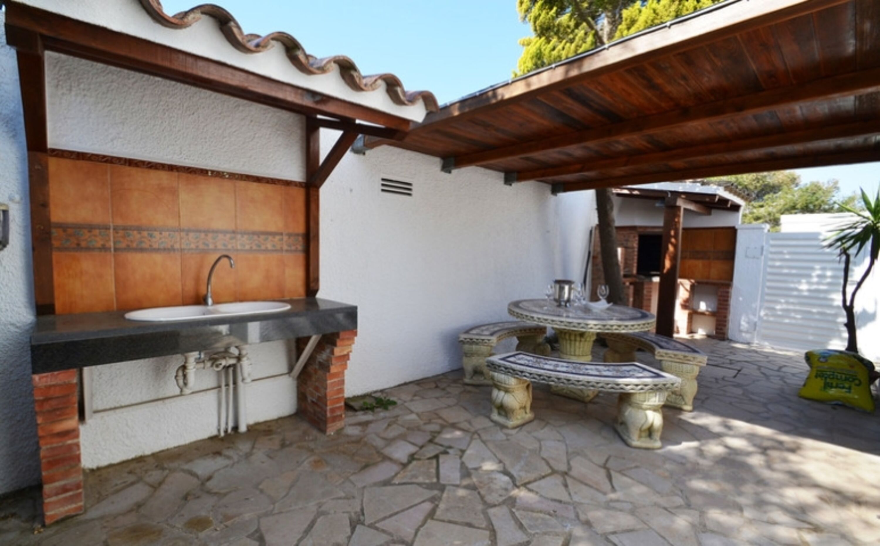 schattige Terrasse