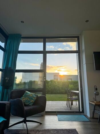 helle lichtdurchflutete Räume