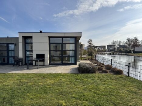 und viel Platz im Garten für Mensch 