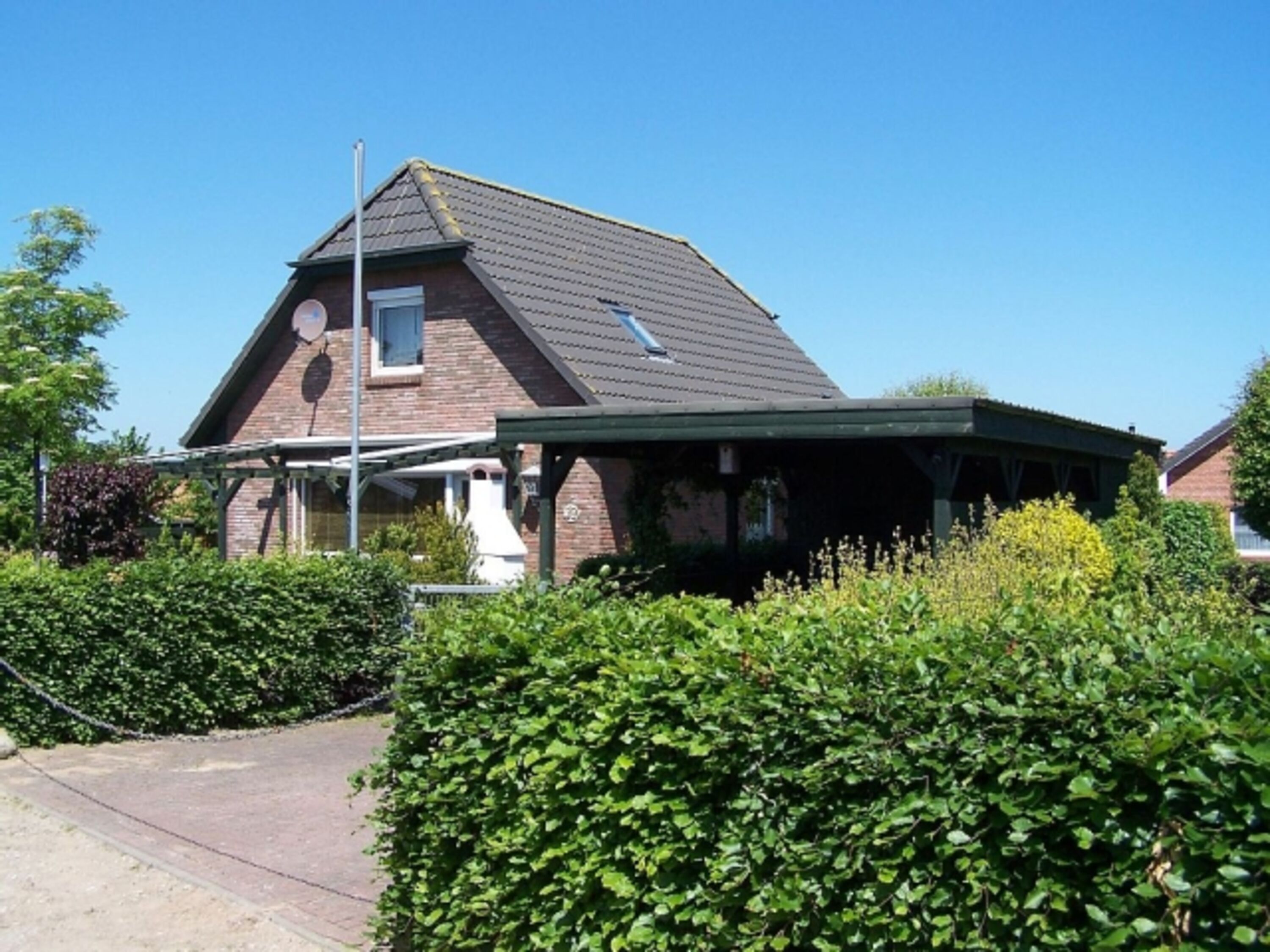 Mit eigenem Carport für Ihr PKW 