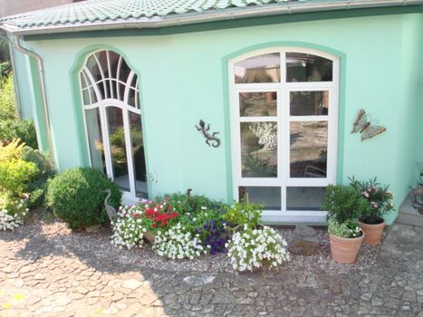 Schwimmhalle auf der Dorfstr.29