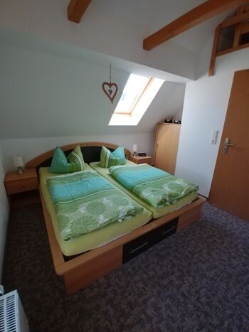Schlafzimmer 3