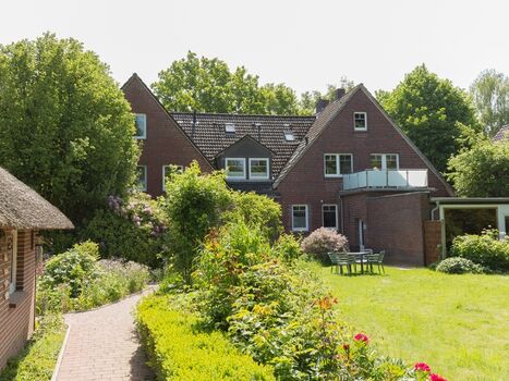 Rückseite Komplex Fresenhuus - rechts die Gemeinschaftssauna