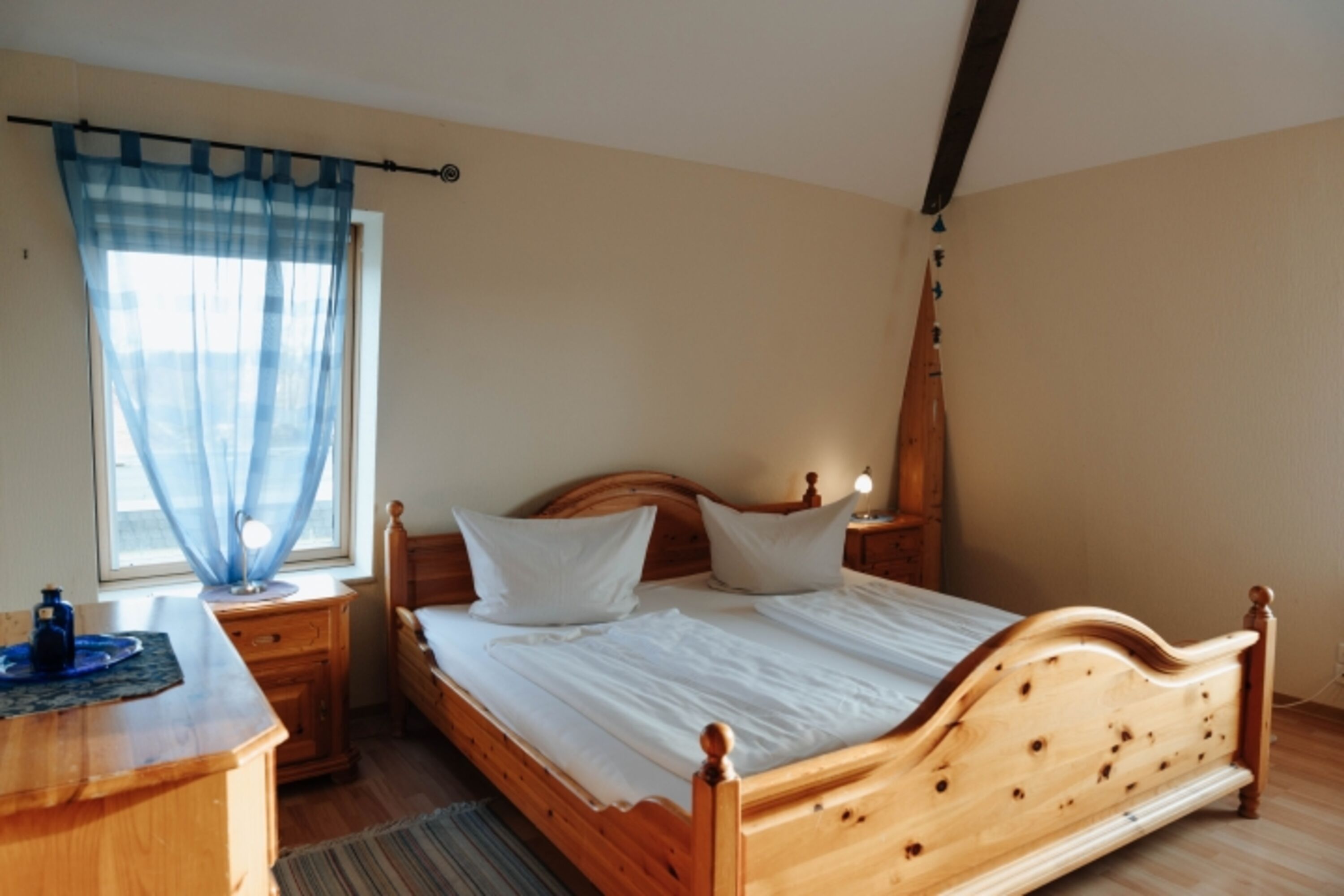 Schlafzimmer 2 OG