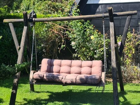 Hollywoodschaukel zum Entspannen