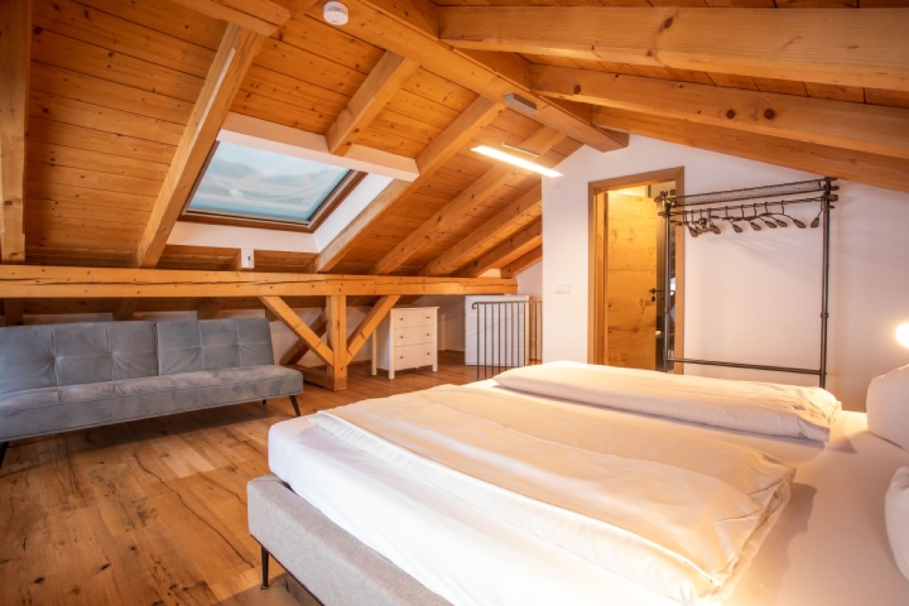 Schlafzimmer 1