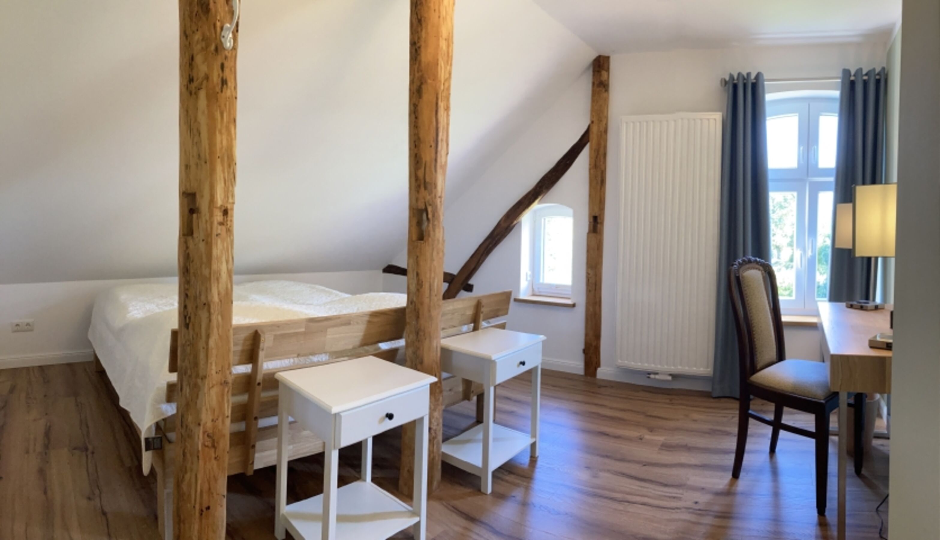 Schlafzimmer 3 OG