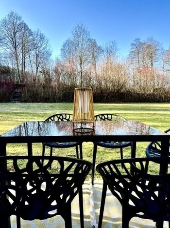 ihre Terrasse mit Traumblick und parkähnlich angelegten Garten