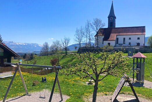 Spielplatz Akams