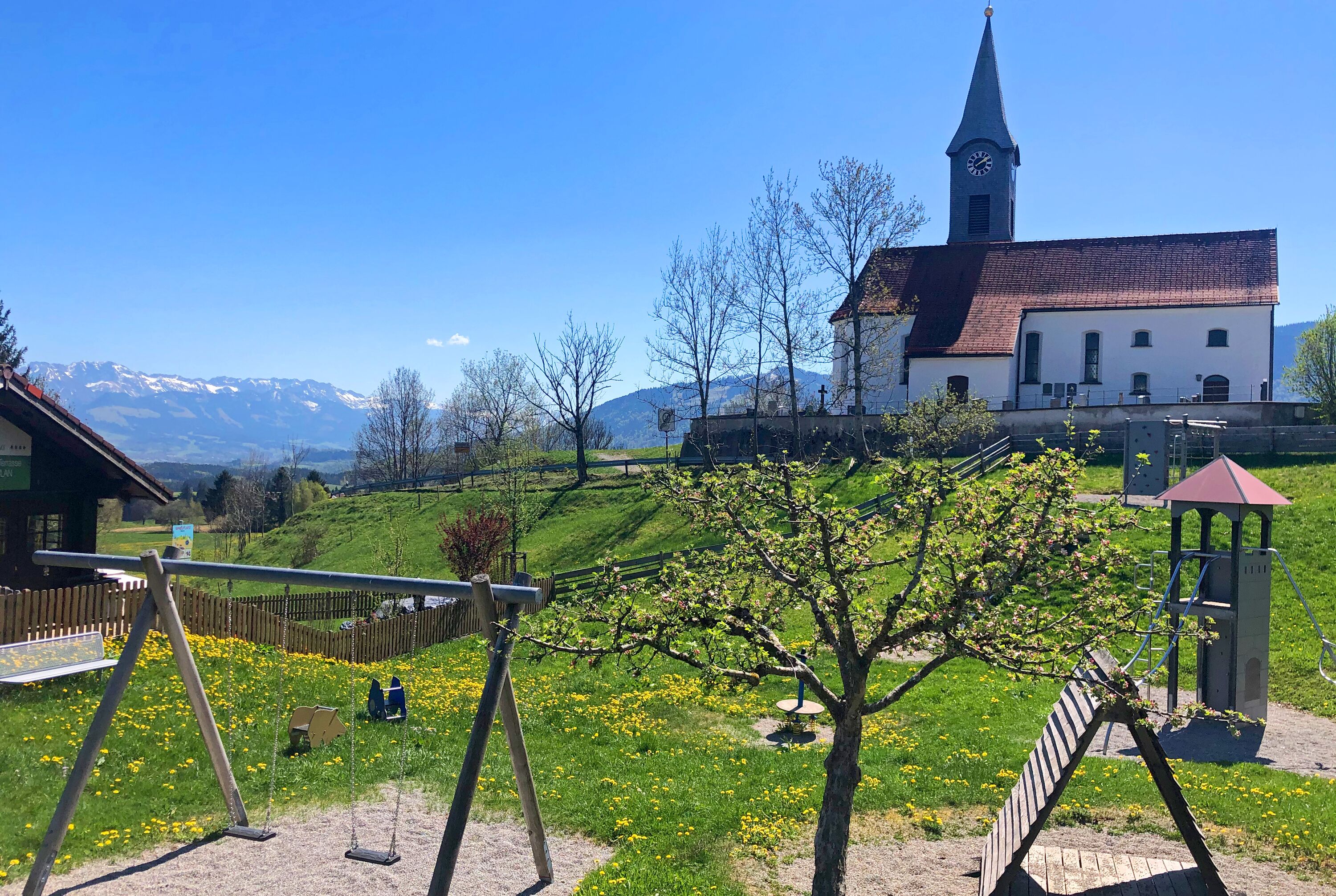 Spielplatz Akams