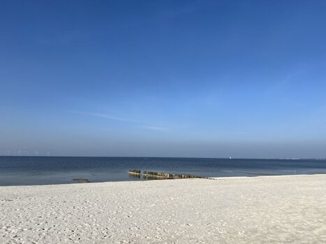 Strand 350 m entfernt