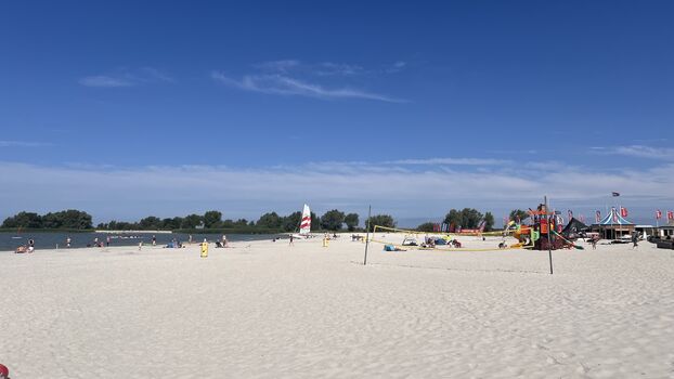 Kite- und Surfparadies Makkum