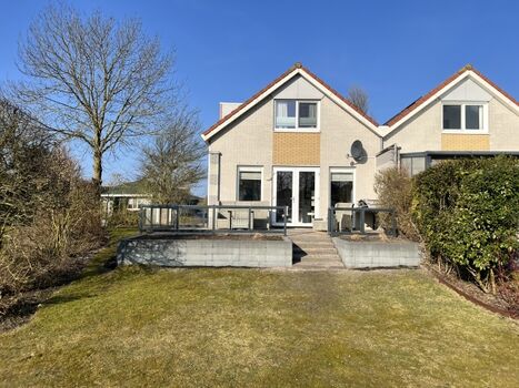 Gartenansicht Schakelvilla