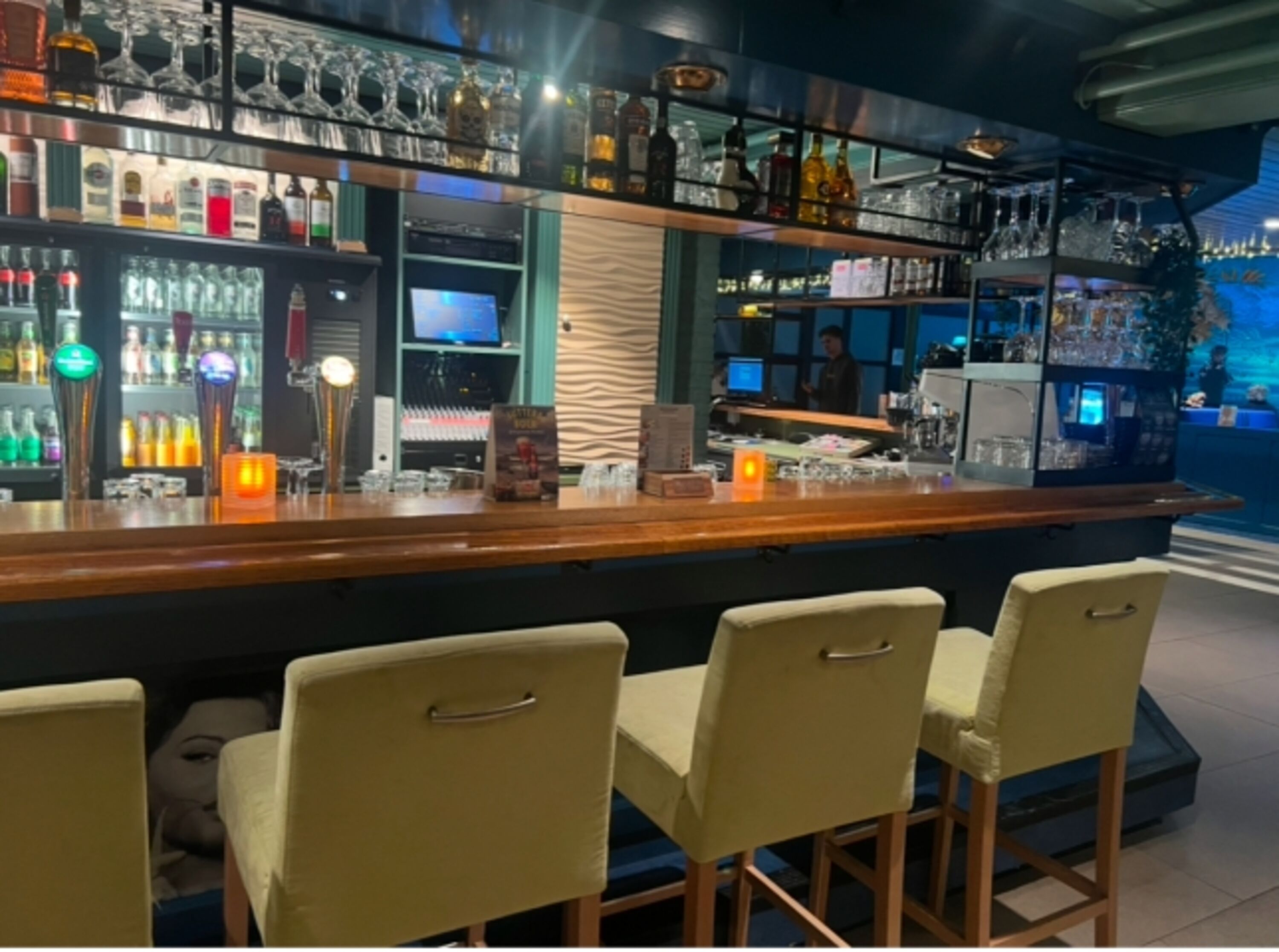 Bar Bereich