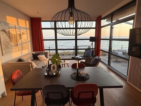 Frühstück mit Meerblick