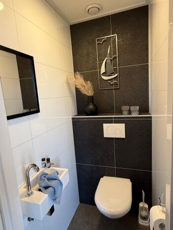 Toilette auf dem Flur