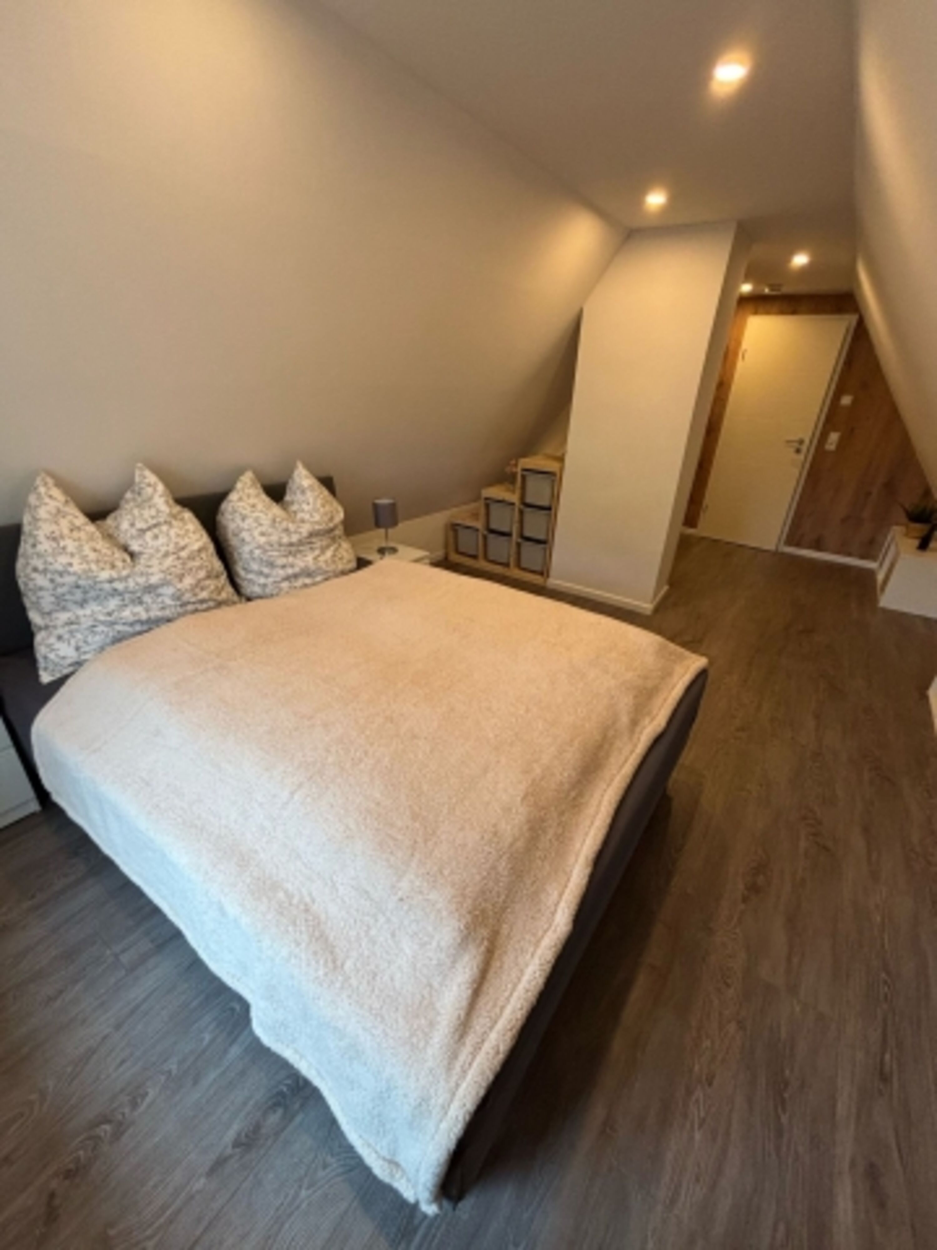 Schlafzimmer 2