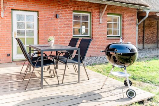 Terrasse mit Grill