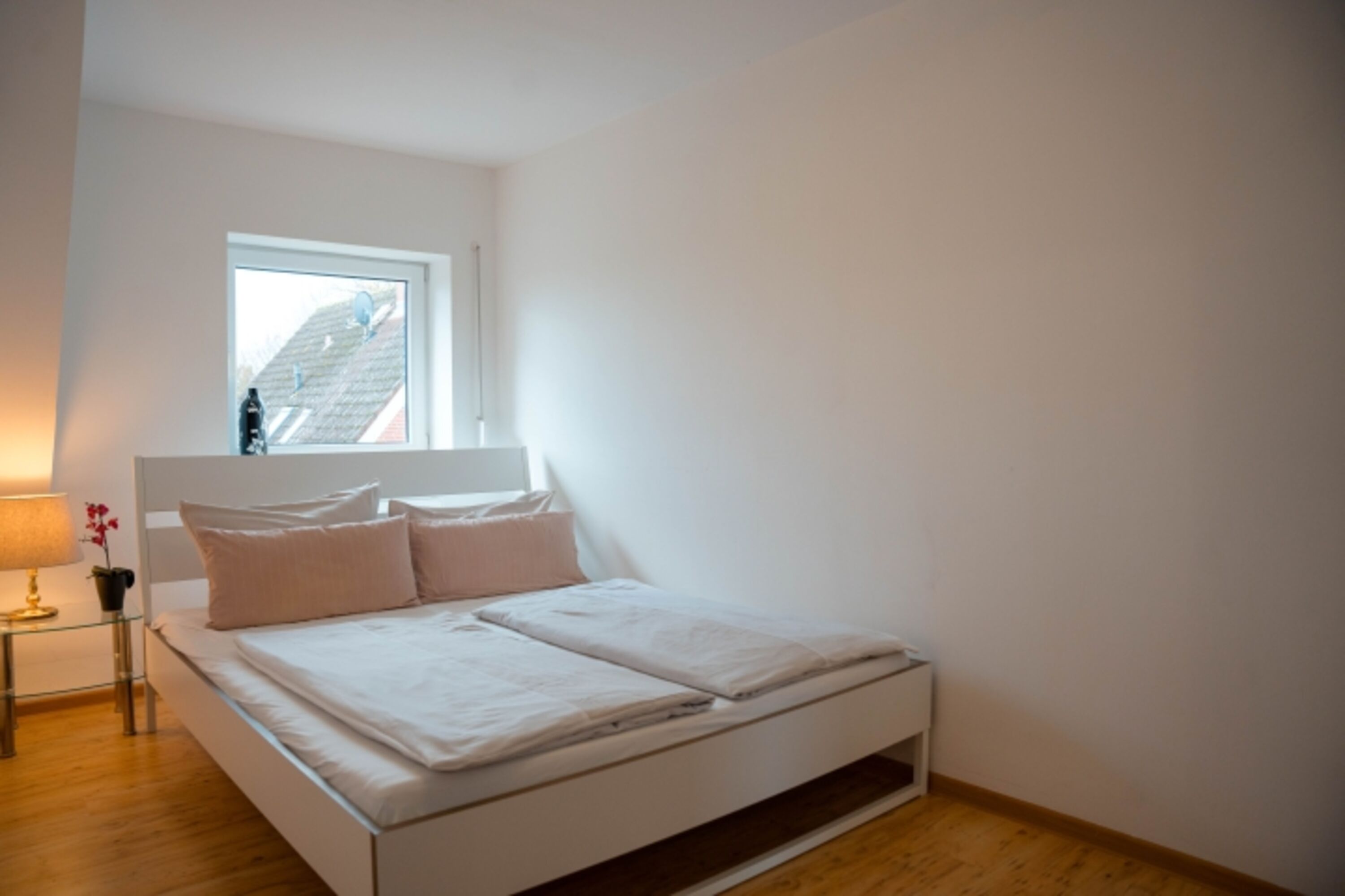 Schlafzimmer 2 Bett = 160 x 200 OG