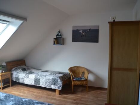 Schlafzimmer 2 (3 Betten)