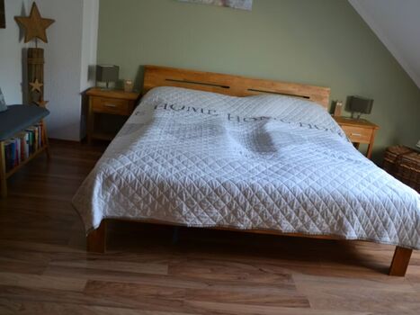 Schlafzimmer 1 mit 1 Doppelbett