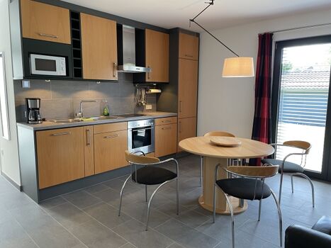 Küche mit Essbereich